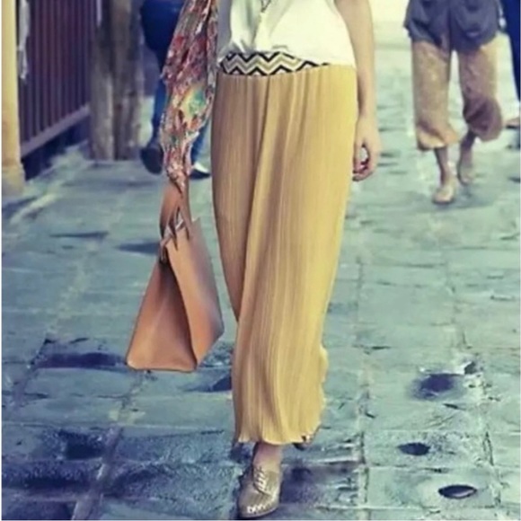 AnThr0pol0gie DeAr CreAtuRes PatUla MaXi SkiRt - Picture 9 of 15